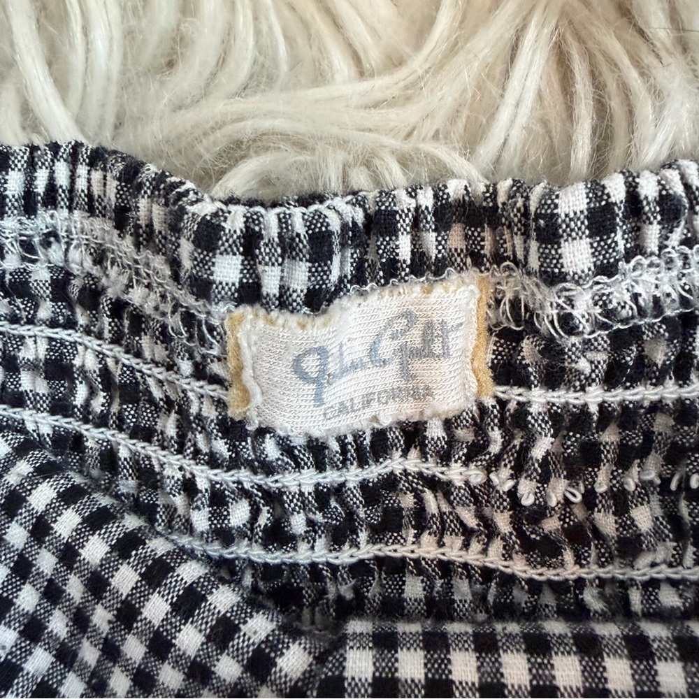 Brandy Melville John Galt Cropped Gingham Tank Top - Picture 2 of 4